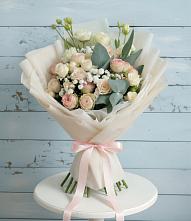 Букет цветов из:  Розы и Лизиантусы #REPLACE_PRED# Менделеевске