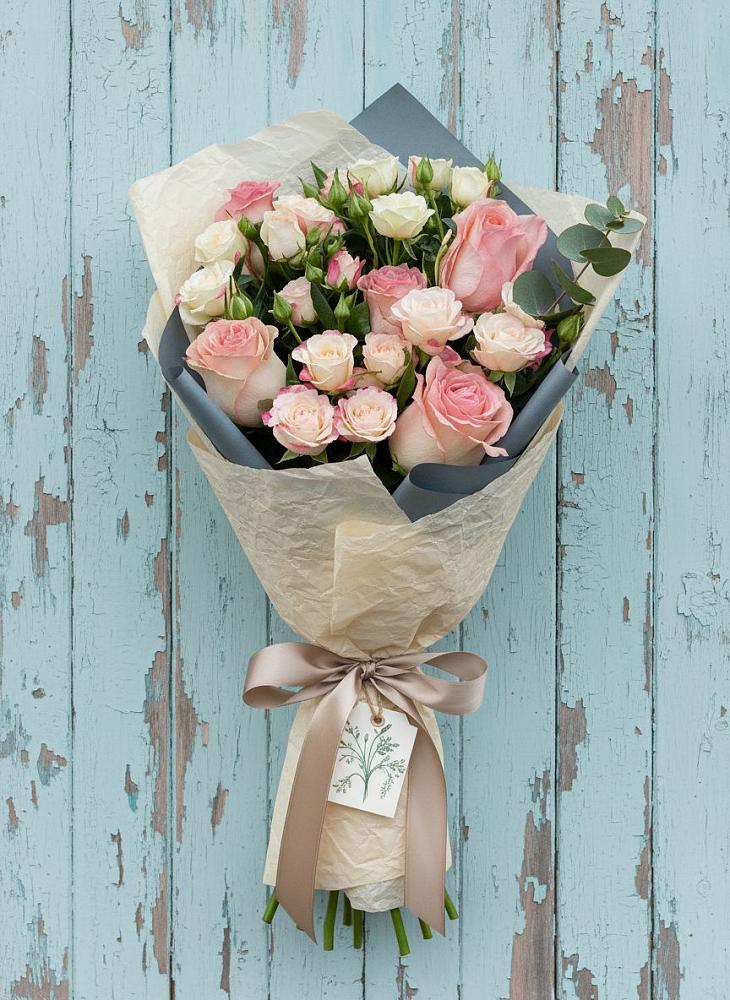 Букет цветов из: Розы в Менделеевске