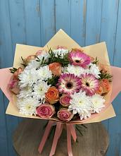 Букет цветов из:  Розы, Герберы и Хризантемы в Менделеевске