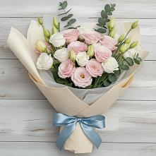 Букет цветов из:  Лизиантусы в Менделеевске