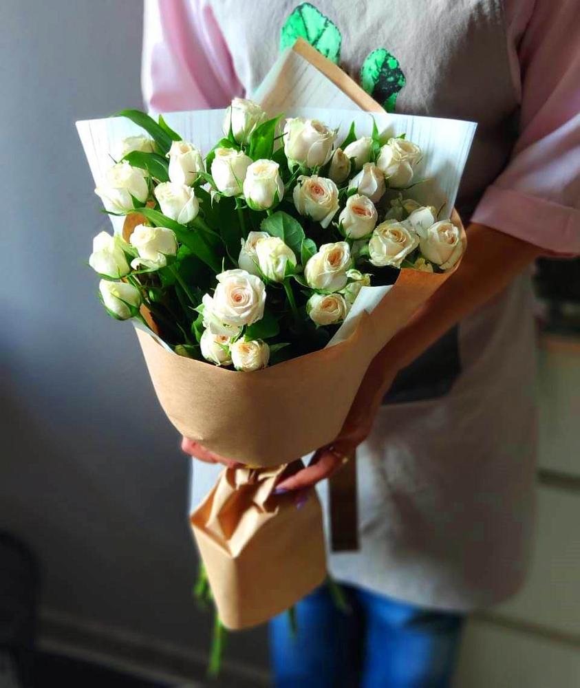 Букет цветов из: Розы в Менделеевске