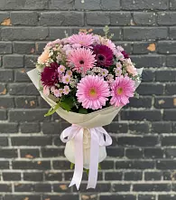 Букет цветов из:  Герберы и Хризантемы в Менделеевске