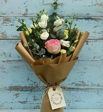 Букет цветов из:  Розы и Лизиантусы #REPLACE_PRED# Менделеевске