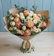 Букет цветов из:  Альстромерии и Розы в Менделеевске